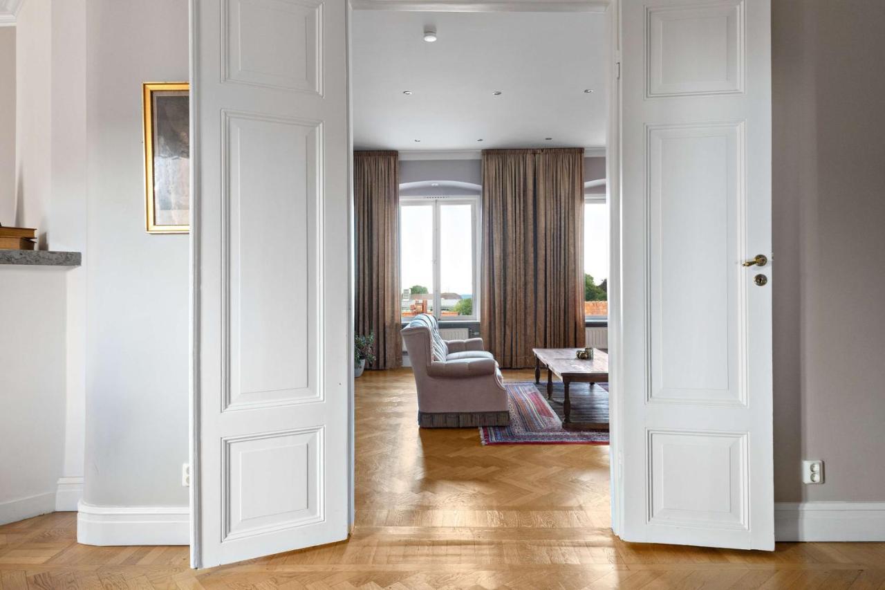 Donners Hotell VBY Екстериор снимка