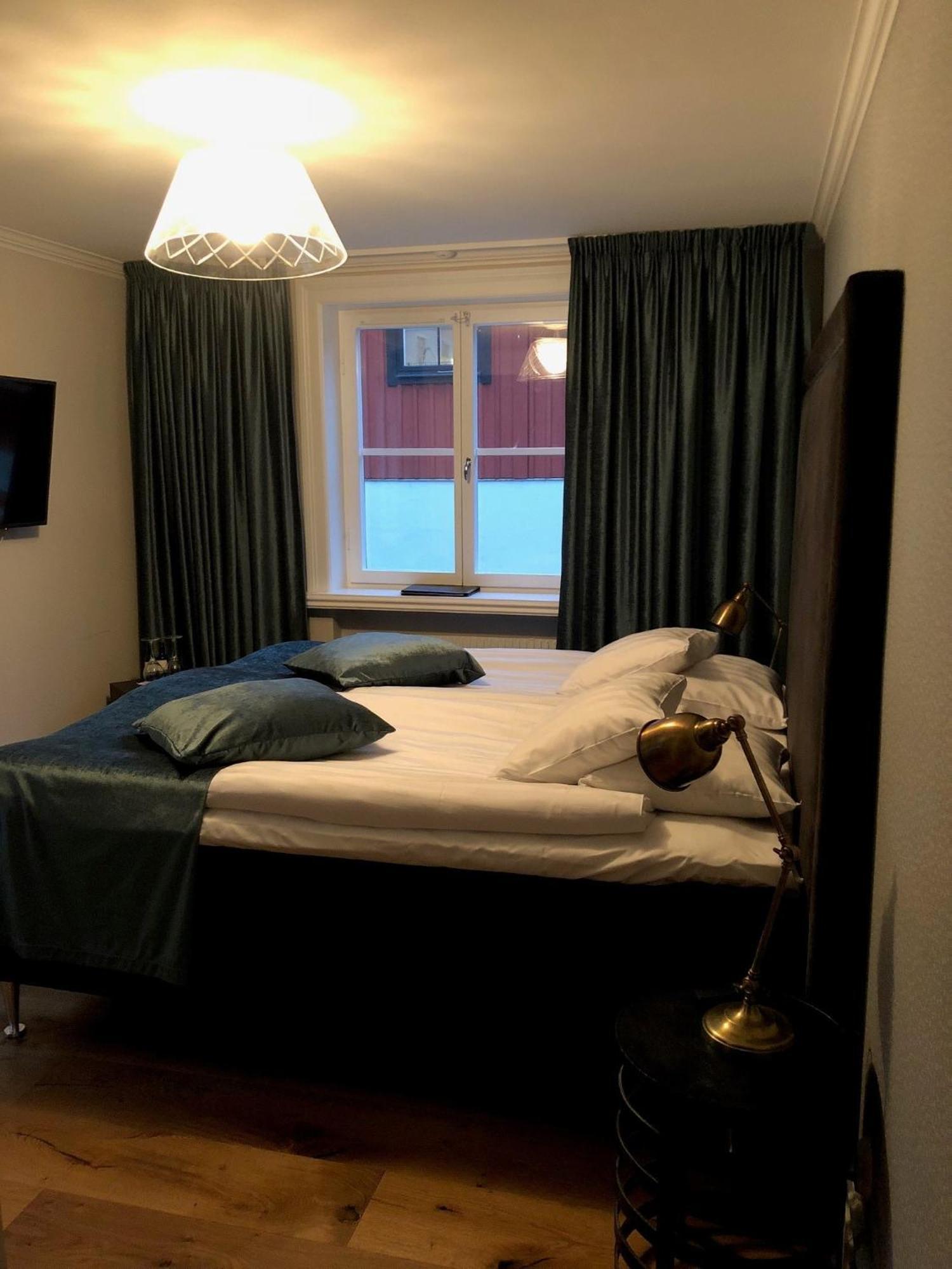 Donners Hotell VBY Екстериор снимка